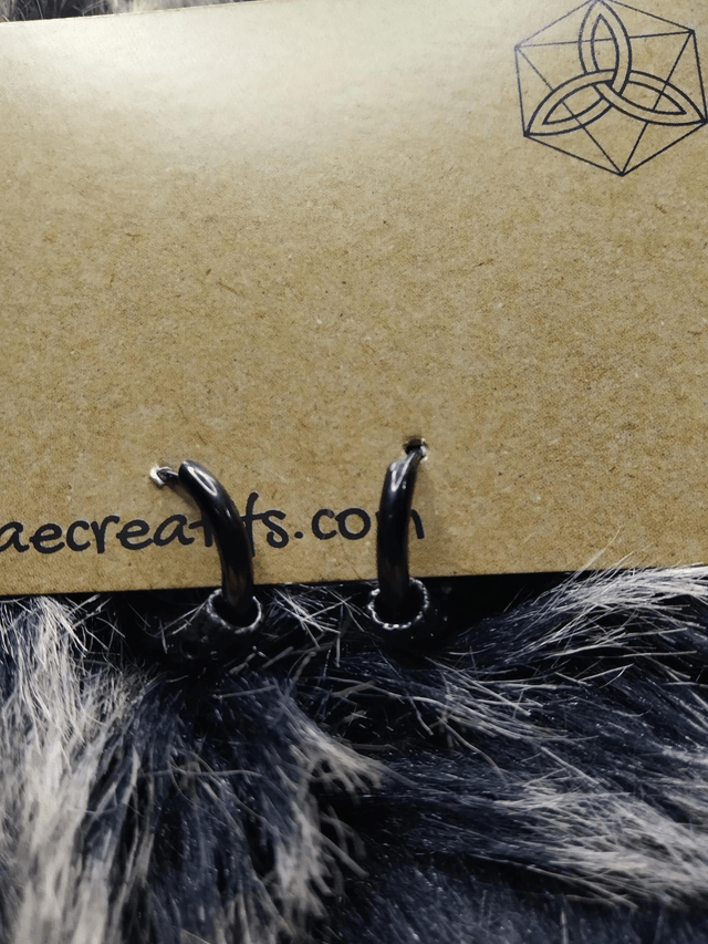 Puce viking anneaux 