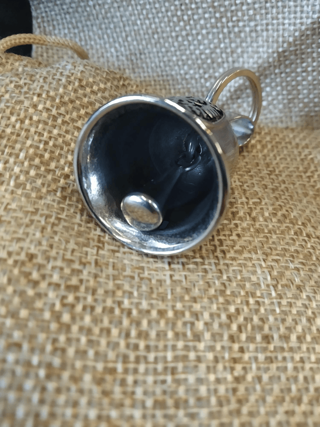 Guardian Bell casque viking 