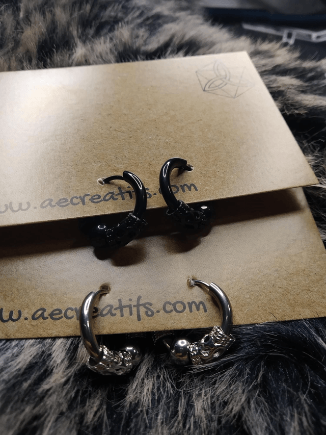 Puce viking anneaux 