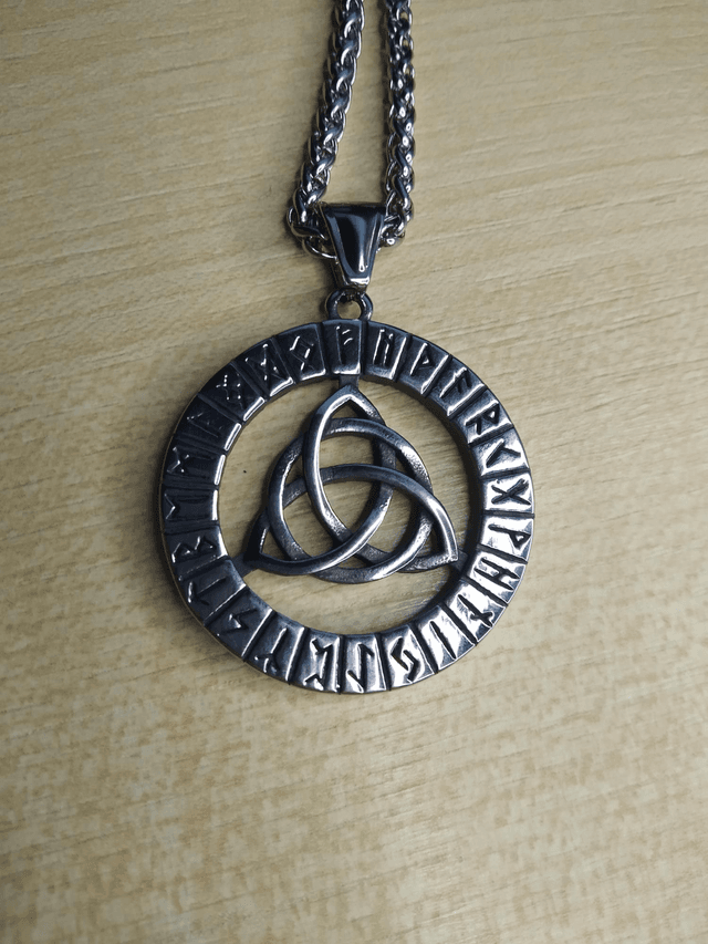 Collier viking celtes acier inoxydable