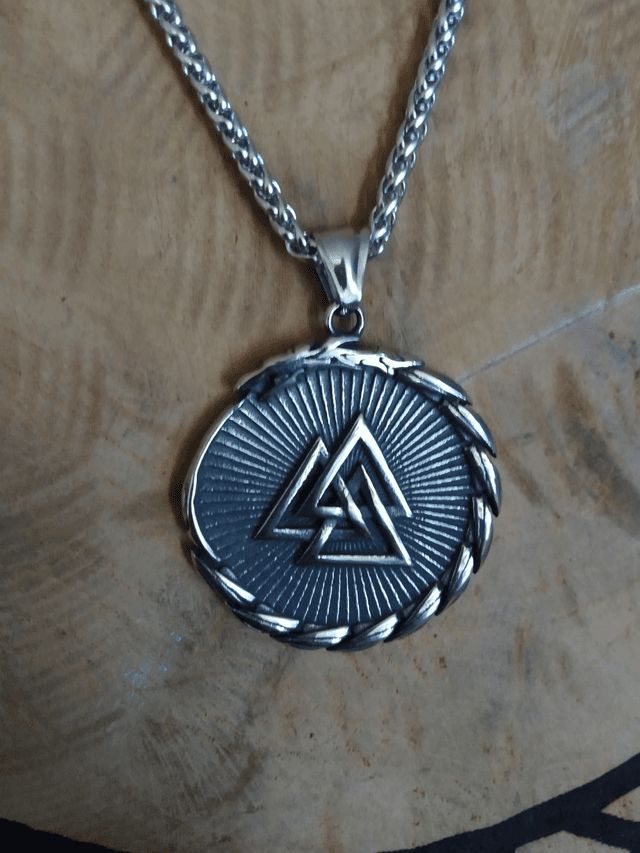 Collier viking infini acier inoxydable 